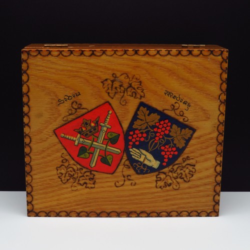 Vintage holzschatulle wappen - vintage,