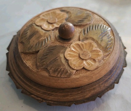Vintage holzdose mit deckel - vintage,